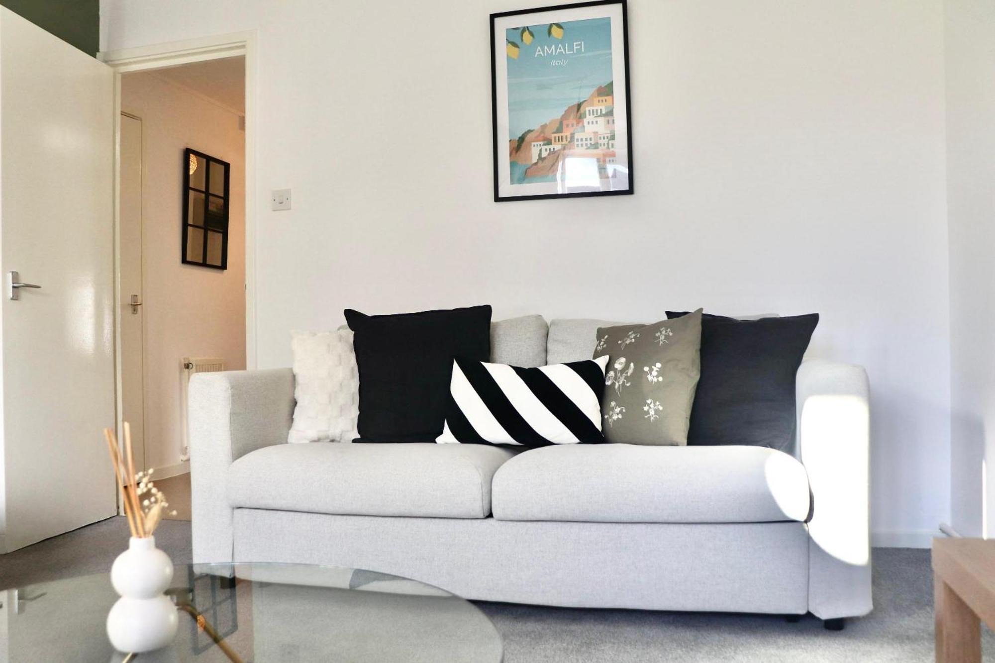 Stunning Apartment, Sleeps 4, Central London, 1 Bedroom, Zone 1, Kennington - Open For Business Stays, Long Stays And Families Relocating Zewnętrze zdjęcie